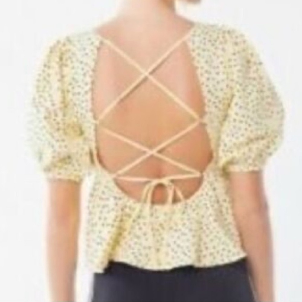 Urban Outfitters Yellow Polka Dot Puff Sleeve Open Back Top - Picture 4 of 7